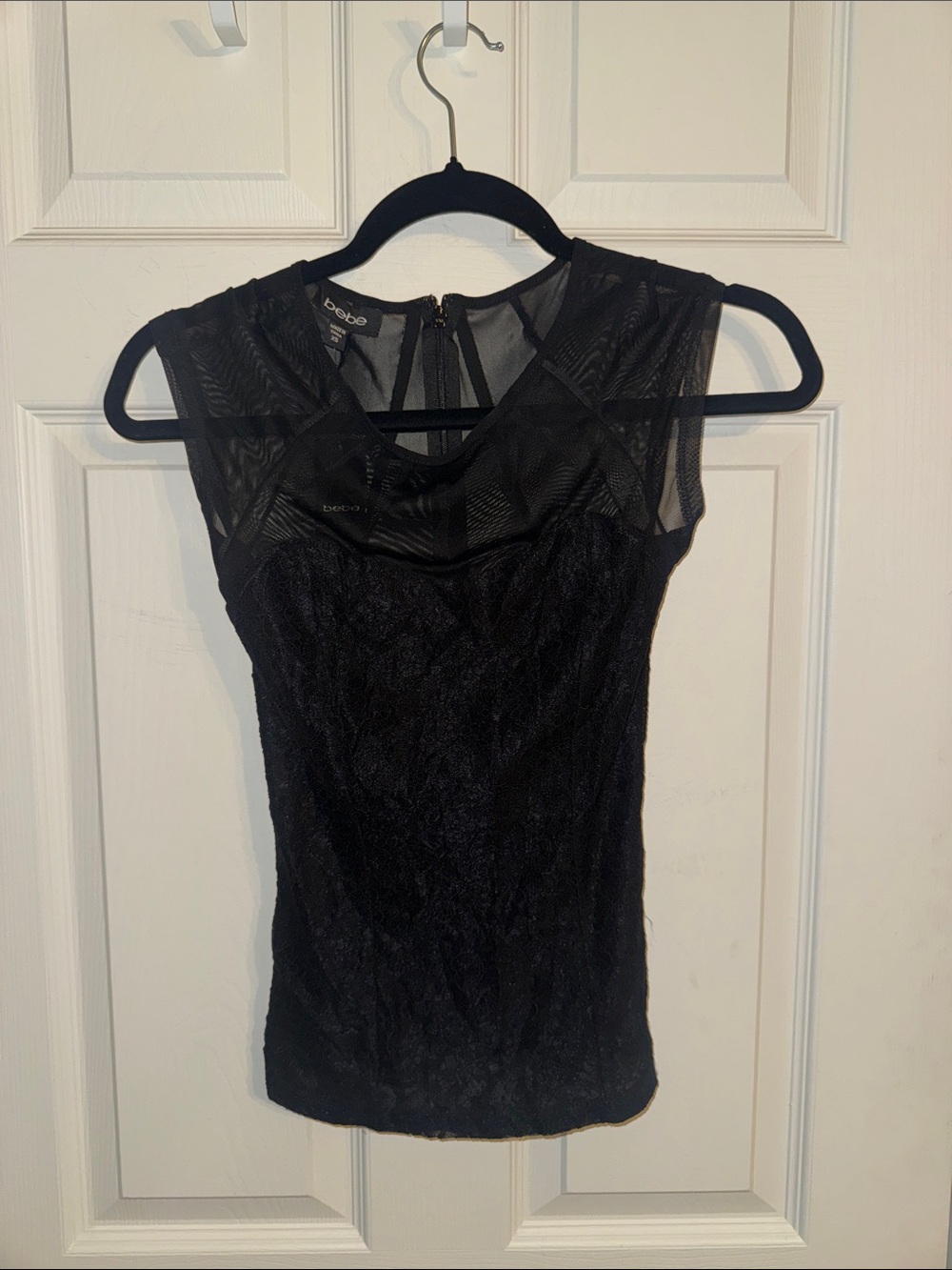 bebe Black Lace & Sheer Mesh Cap Sleeve Cami
